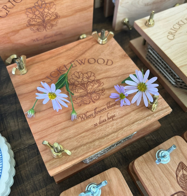Flower Press, Where Flowers Bloom