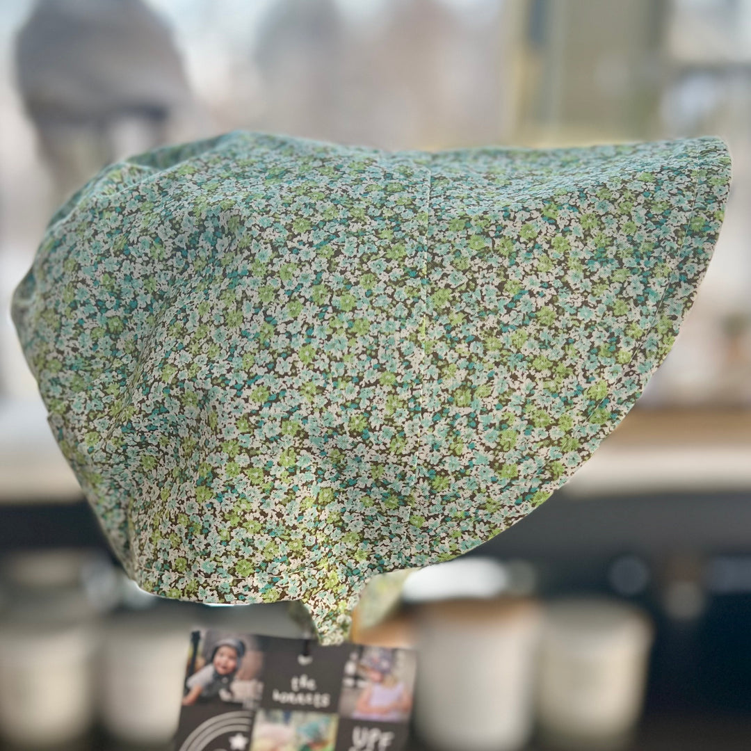 Emerald Rose Bonnet, handmade